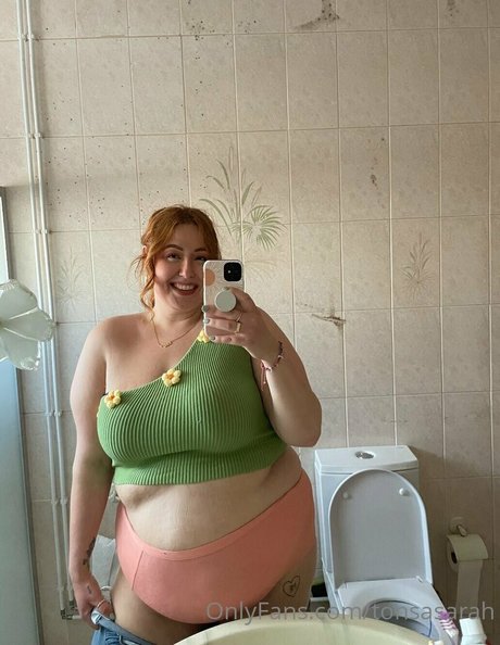 tonsasarah OnlyFans Strip