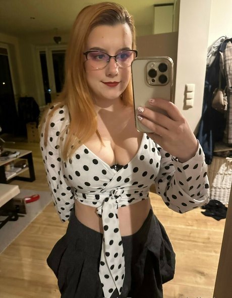 delimbre OnlyFans Nackt Leak