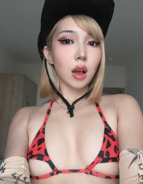 Ninja Vi Strip OnlyFans