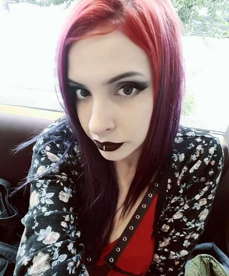 vanpsuicide Nacktbilder von OnlyFans