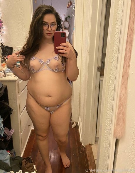 kellijellibelli OnlyFans nackt