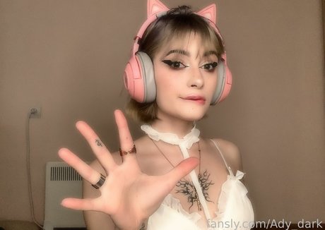 Ady Dark OnlyFans Dirtyship geleakt