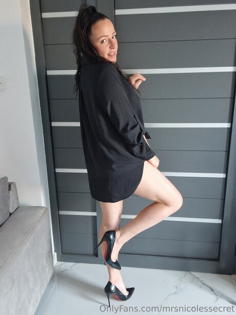 mrsnicolessecret Gratis OnlyFans Inhalte