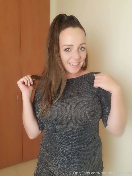 mrsnicolessecret OnlyFans öffentliche Fotos OnlyFans
