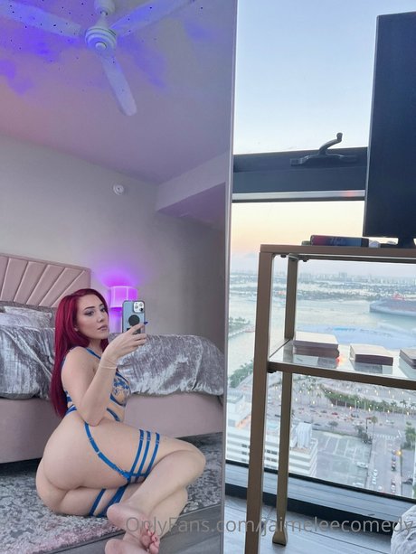 shemale im freien nur fans schön nackt Aufnahme