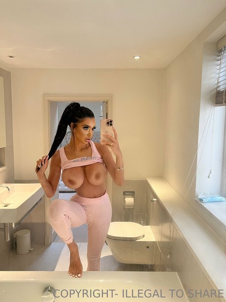 Chloe Khan Leaked OnlyFans Nacktbilder