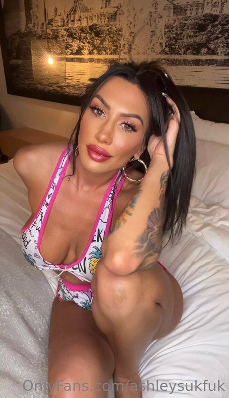 Ashley Suk Fuk OnlyFans geleakte Brüste