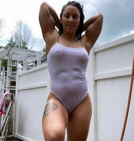 Lauren Pockevich Model OnlyFans Foto