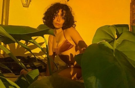 Gaiafaeye Nacktpornos auf OnlyFans