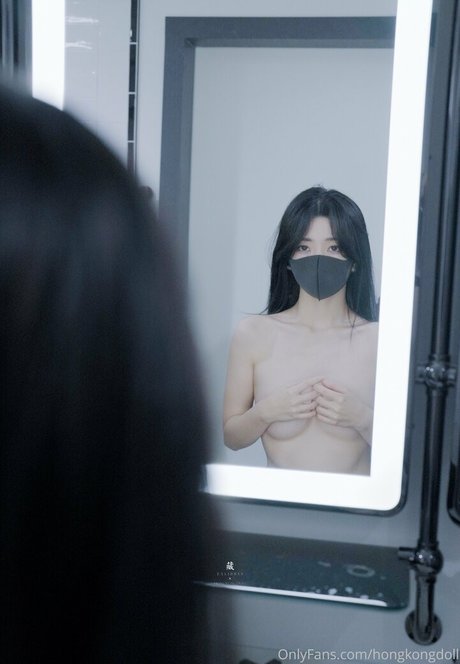 Hong Kong Doll Nackt auf OnlyFans Leak