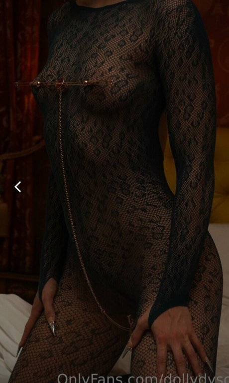 Dolly Dyson OnlyFans Model Bilder