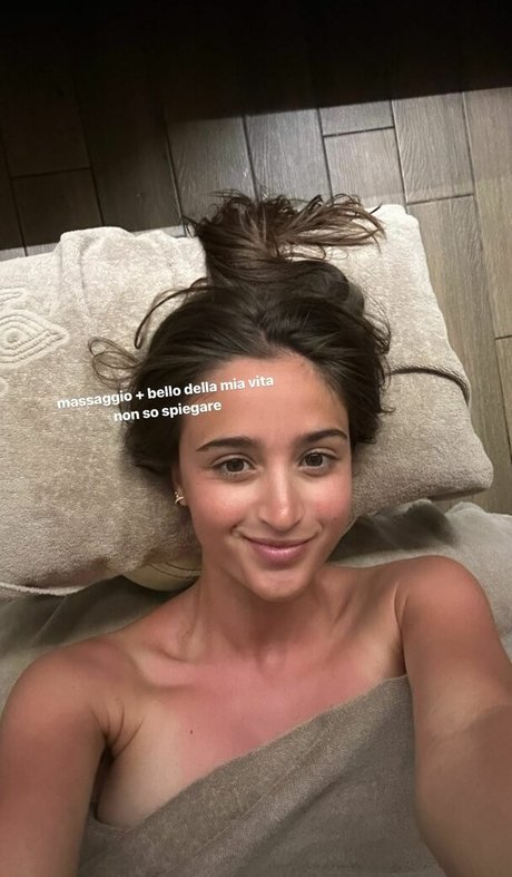 Martina Socrate Nackt auf OnlyFans Leak