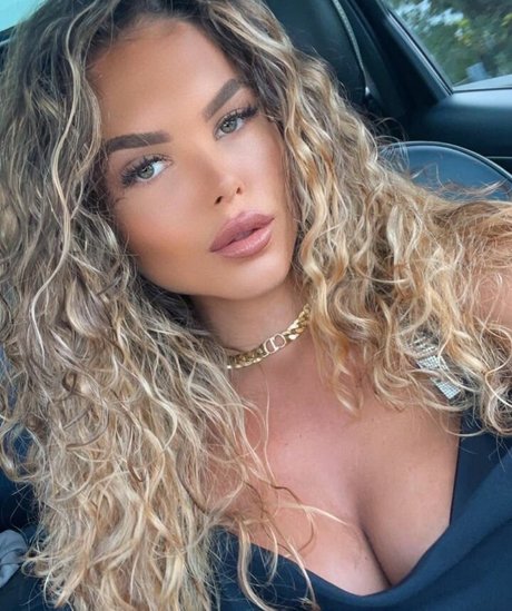 Nana Van Veghel OnlyFans Nackt Leak