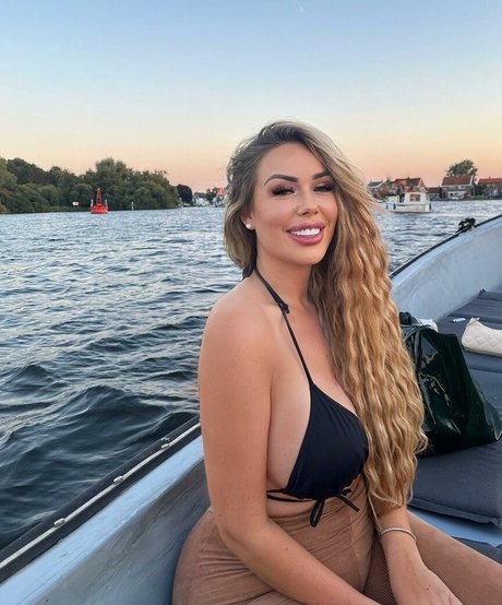 Lisa Amber OnlyFans Fotos