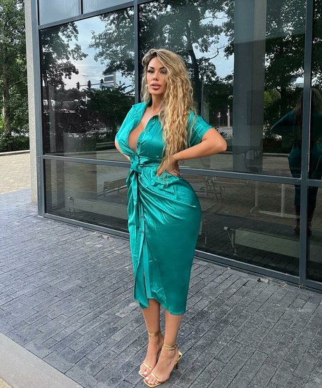 Lisa Amber Nackt auf OnlyFans Leaks