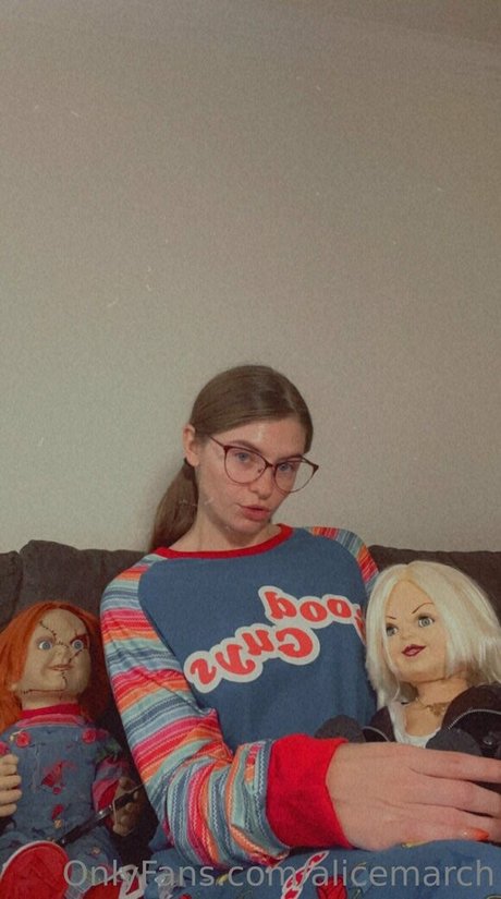 alicemarch OnlyFans kostenlos