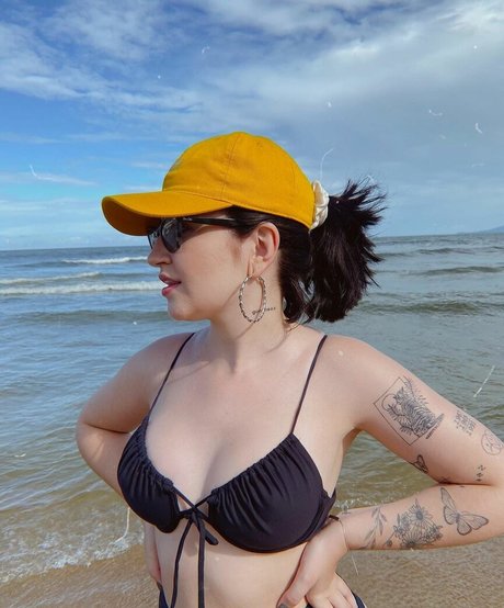 Bella Sant ASMR Sexy OnlyFans