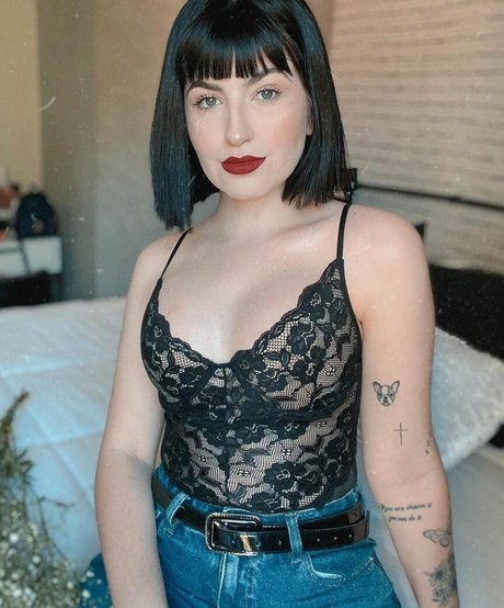 Bella Sant ASMR Leaked OnlyFans