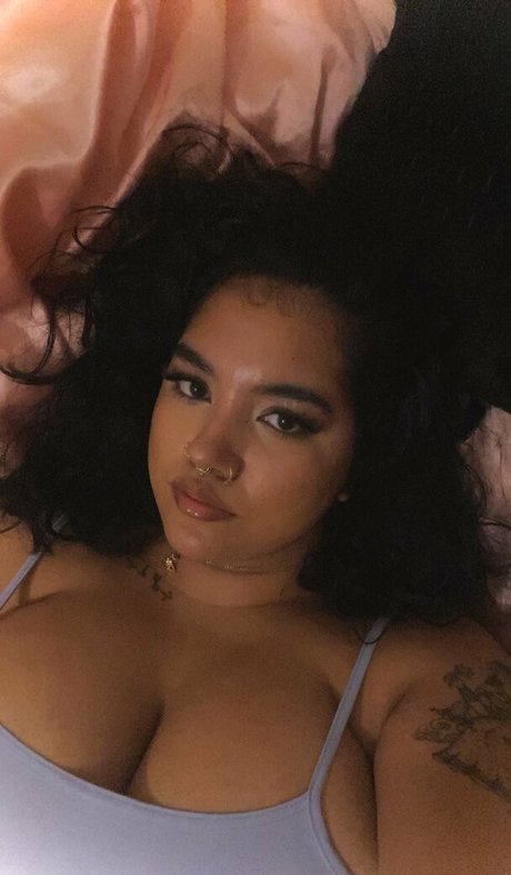 Boa Hancock OnlyFans Lesbisch