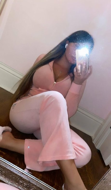 Elizabeth M OnlyFans geleakt