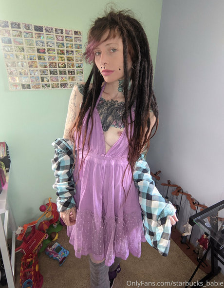 starbucks babie Leaked OnlyFans Bilder