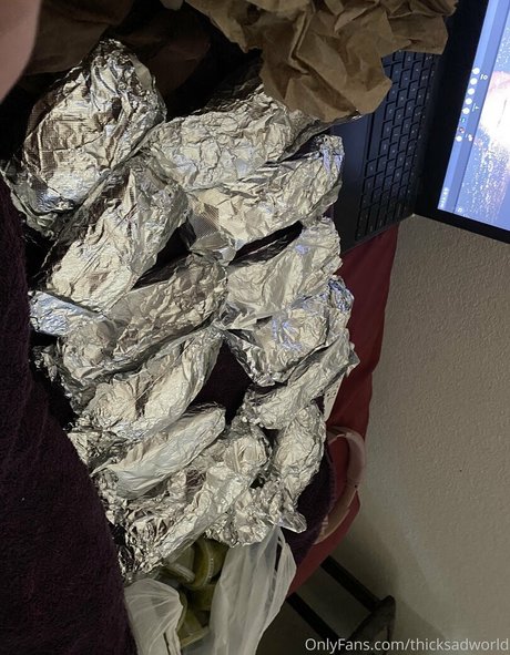 thicksadworld Nacktpornos von OnlyFans geleakt