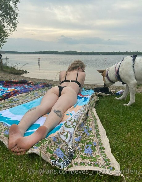 eves mystic garden2 OnlyFans-Post