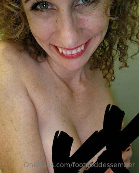 footgoddessember OnlyFans Nacktbilder