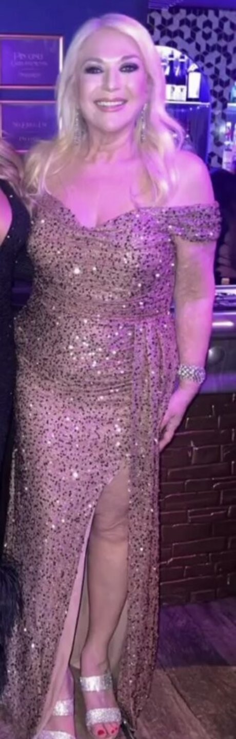 Vanessa Feltz OnlyFans-Bilder