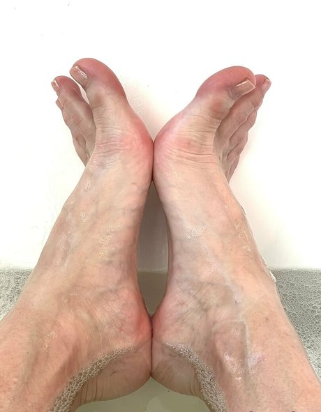 fridayfancyfeet Nacktbilder OnlyFans
