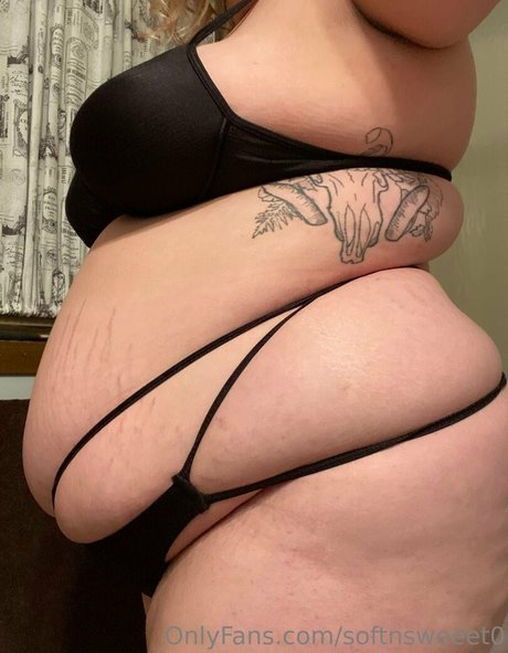 softnsweeet0 OnlyFans Strip