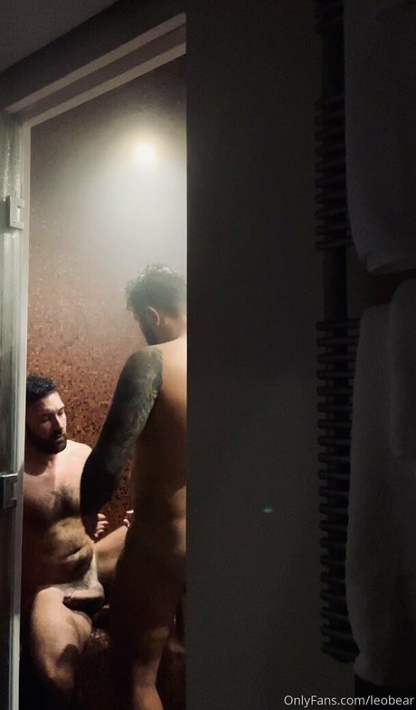 leobear OnlyFans Sex Leaks