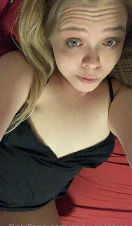 sadiegoldfree Nacktbilder von OnlyFans