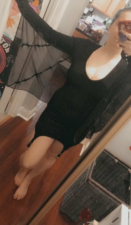 tarrasagee OnlyFans Nacktbilder