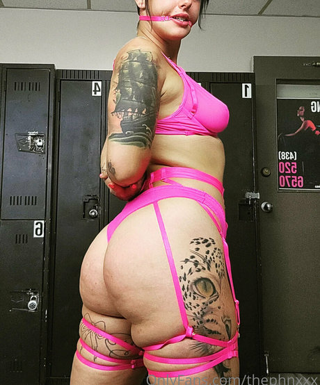 Thephnxxx Nackt auf OnlyFans Leaks