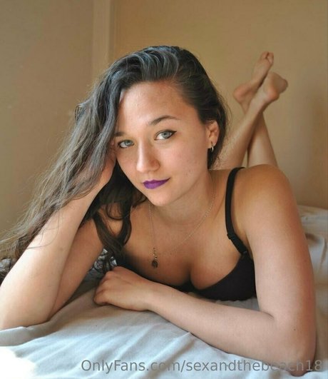 sexandthebeach18 OnlyFans Bilder