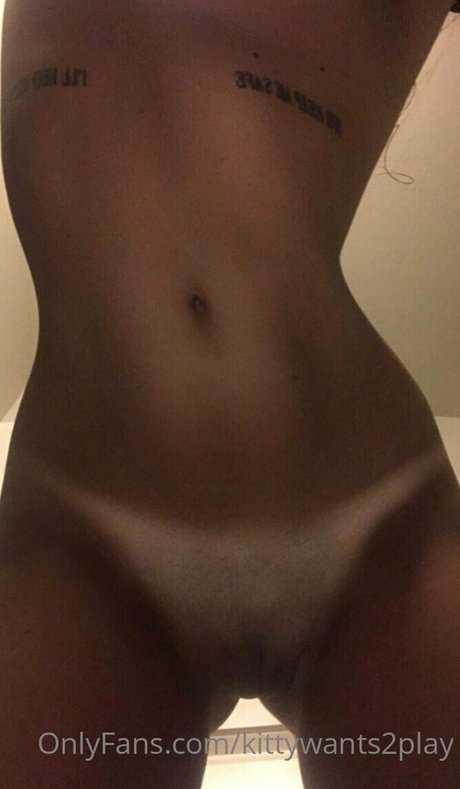 kittywants2play Füße OnlyFans