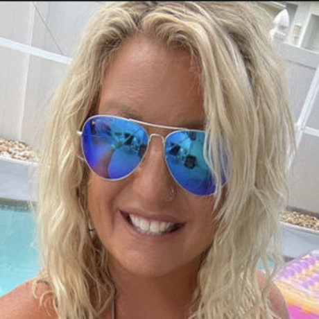 barbiebitch1 OnlyFans nackte Brüste