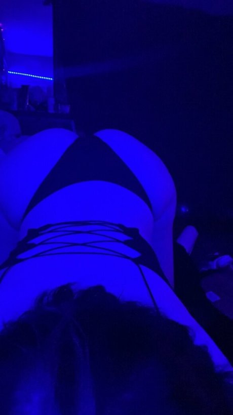 hi oobie OnlyFans-Creator