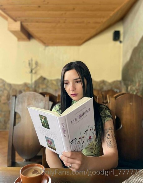 angelina crystal Profilbild