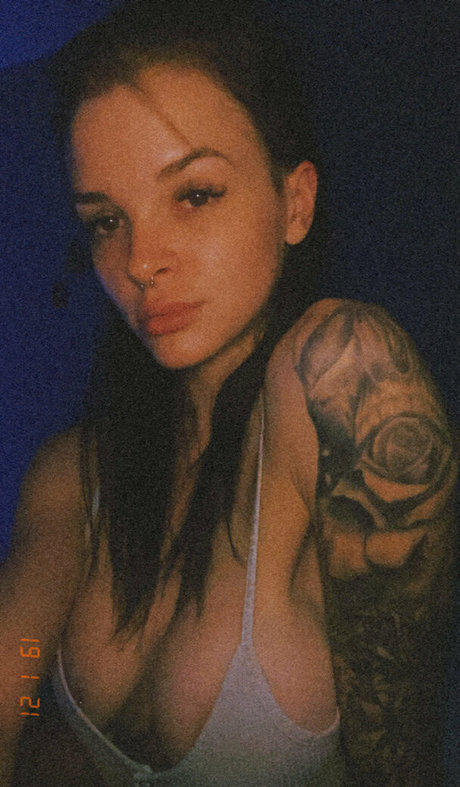 agirlnamedjager Bilder OnlyFans