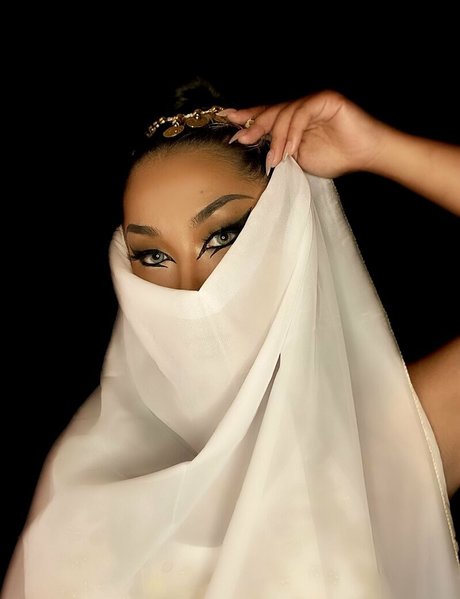 ohmyfkinyea OnlyFans Modelfoto