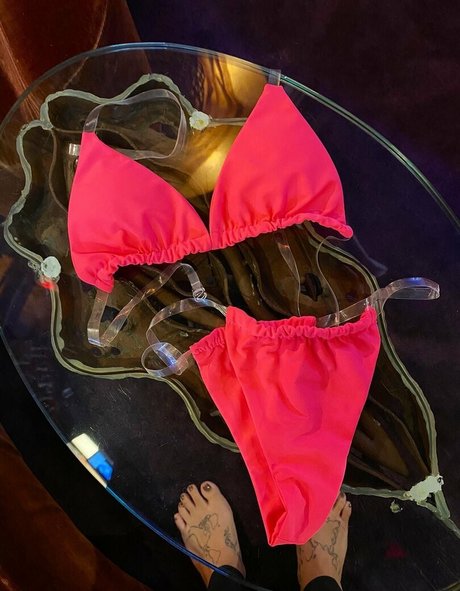 ohmyfkinyea OnlyFans-Post