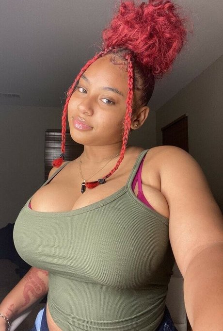 jjuicyjasss Nacktpornos auf OnlyFans