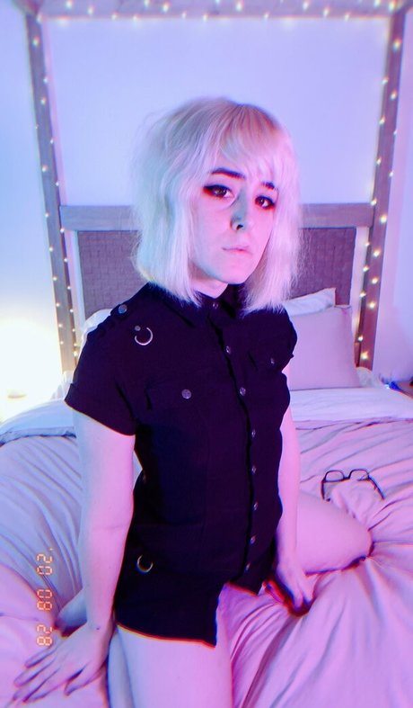 majorlosse Nacktbilder OnlyFans Geleakt