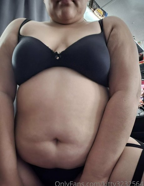 kitty3232564 OnlyFans Pornografie