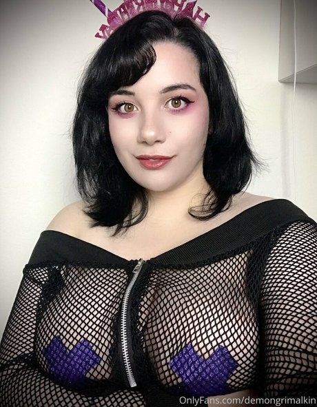 demonlewds Nacktbilder von OnlyFans