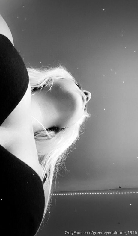 greeneyedblonde 1996 OnlyFans Modelfoto