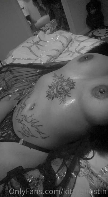 kittyghostin Neue geleakte OnlyFans-Inhalte