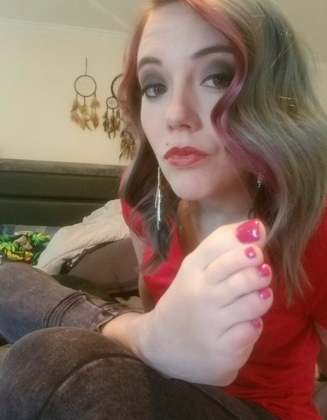 karasfreefeet OnlyFans Leaj